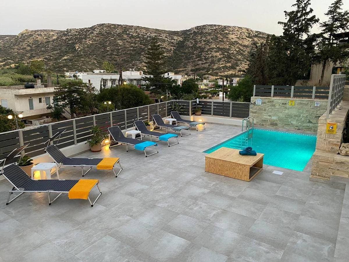 Maistro Suites With Pool, Matala 1