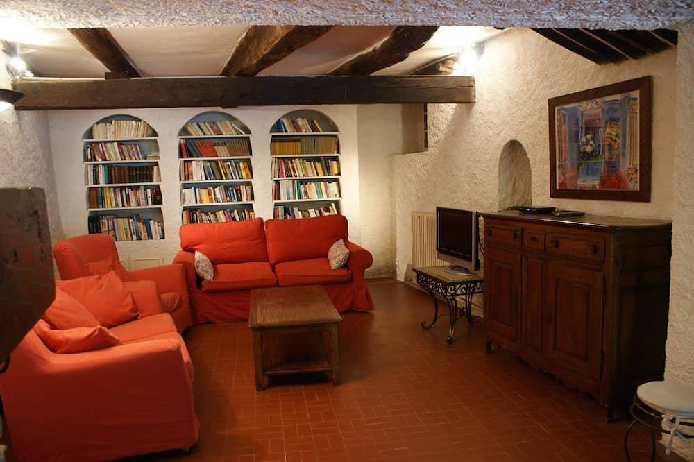 Foto 8 von 30: Familienwohnung, 2-8 Personen, In Der Provence Mas 16. Jahrhundert, Pool, Garten, Parkplatz