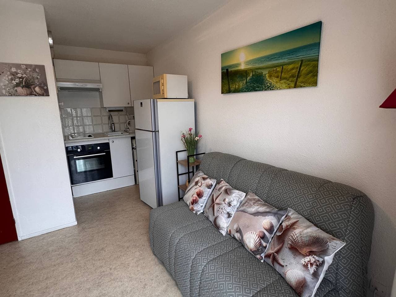 Foto 2 von 21: Wohnung mit Balkon und Parkplatz, 50m vom Strand