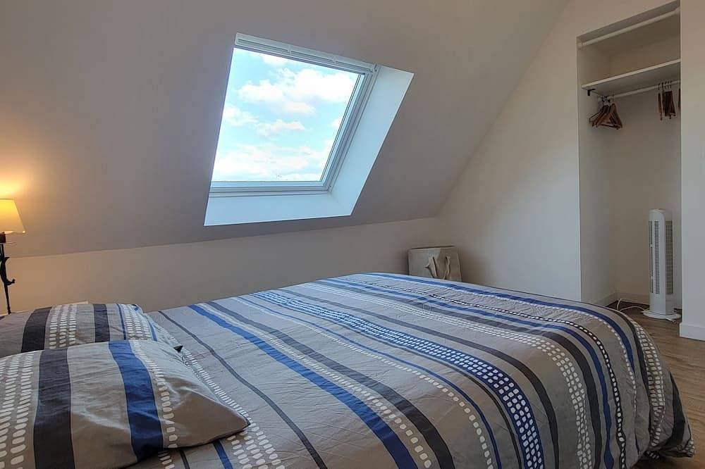 Foto 3 von 11: \"Le 105\" in Larmor-Plage, garden view, parking and cellar
