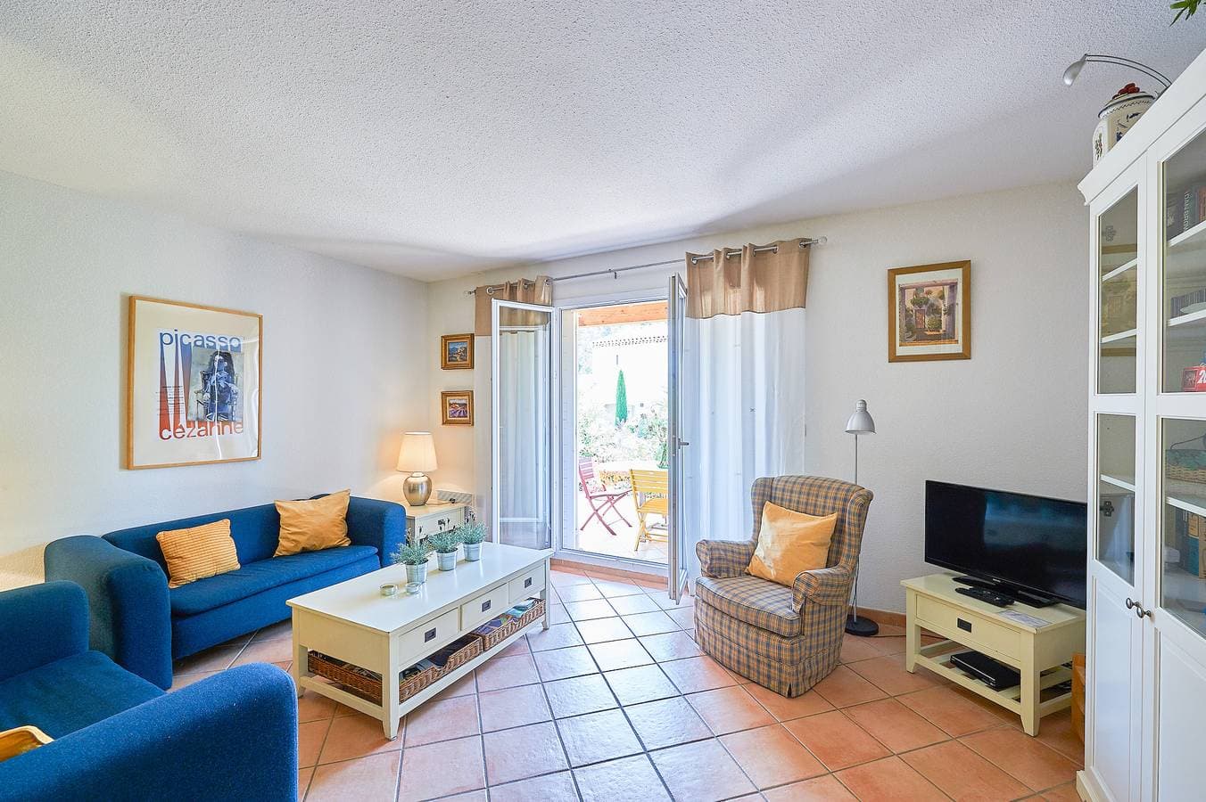 Foto 4 von 21: Ferienhaus für 6 Personen mit Pool