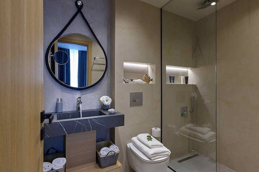 Foto 9 von 30: Neu Seafront Apartment, familienfreundlich, ruhig und zentral mit Infinity-Pool
