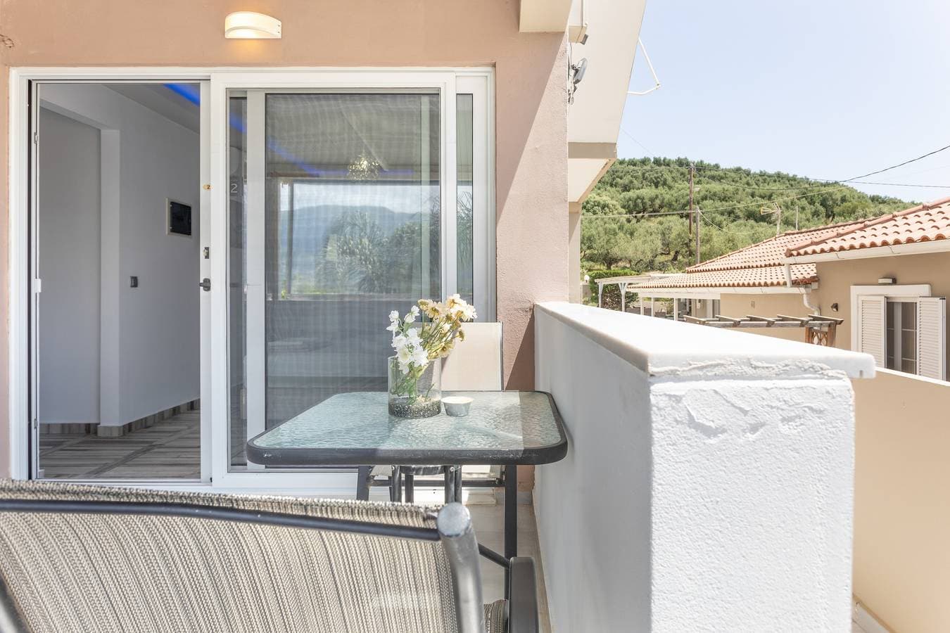 Foto 3 von 26: Einzimmerwohnung "Villa Dionysia S2" in Strandnähe mit Gemeinschaftspool und WLAN