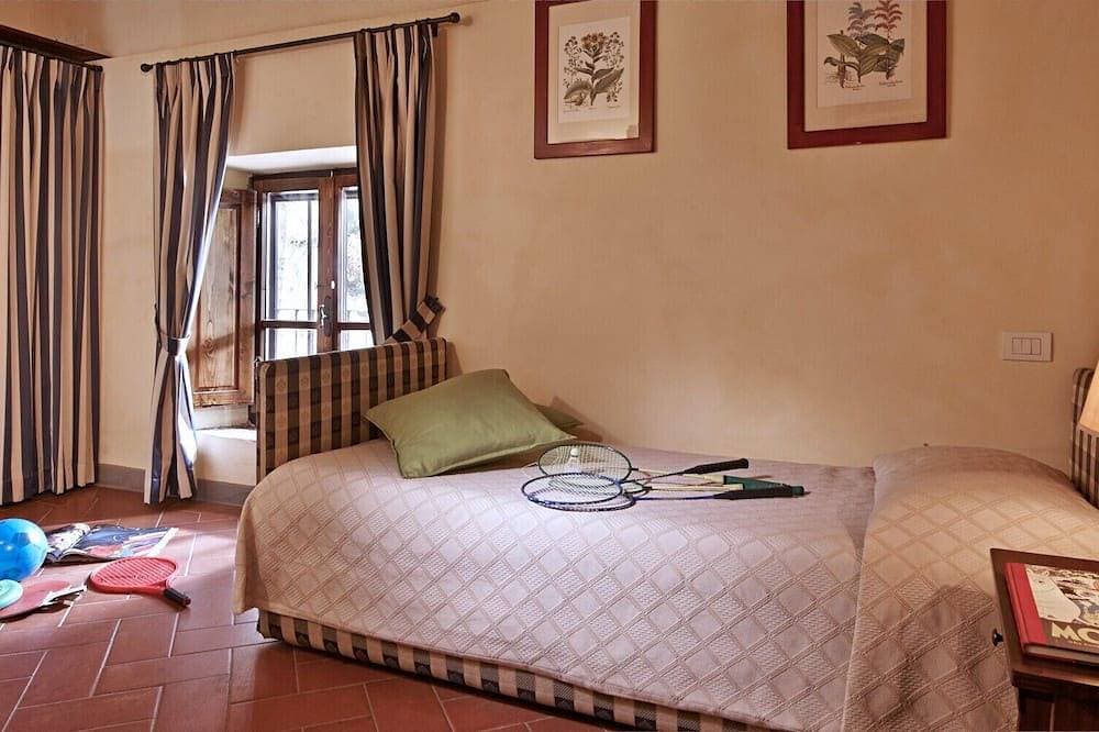 Foto 3 von 16: Valle – Panoramische Ferienwohnung mit Pool in den toskanischen Hügeln