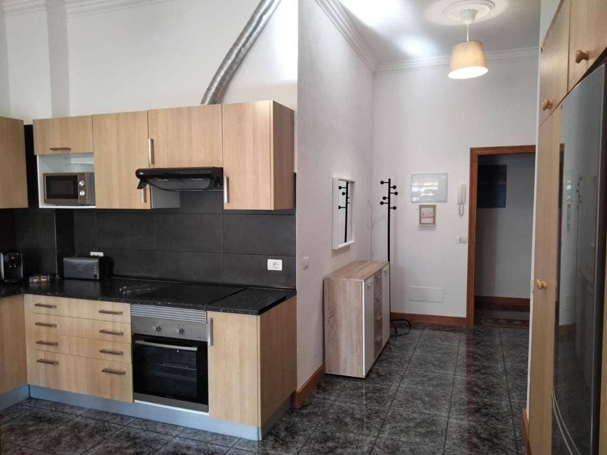 Foto 5 von 19: One-Bedroom Apartment