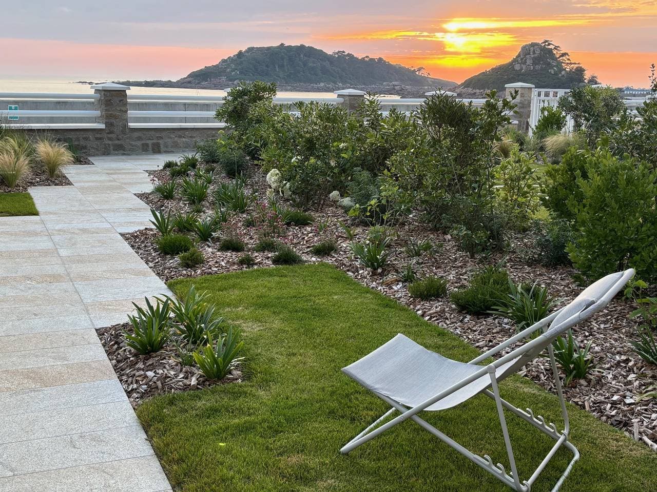 La Roche Mignonne T3 · T3 Beach access and indoor 1