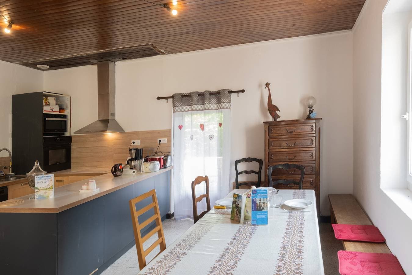 Foto 6 von 23: Ferienhaus 'Maison De Village - L'Externat' mit privater Terrasse, WLAN & Klimaanlage