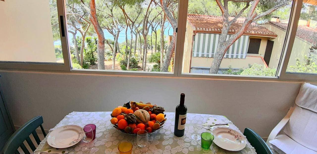 Casa Pillo Nereidi - 30 m dal mare e con vista mare 1
