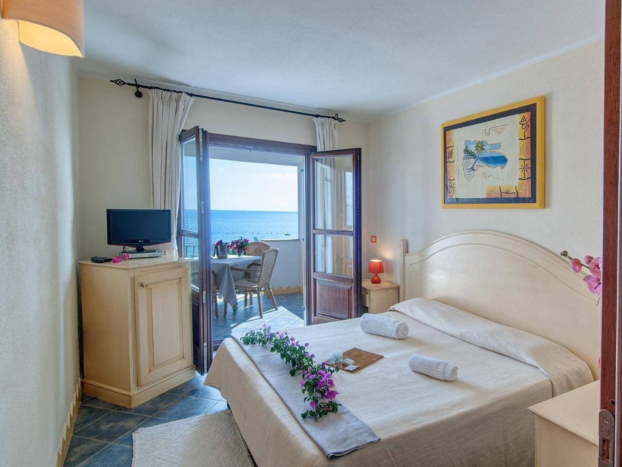 Foto 6 von 10: Triple Room with Sea View