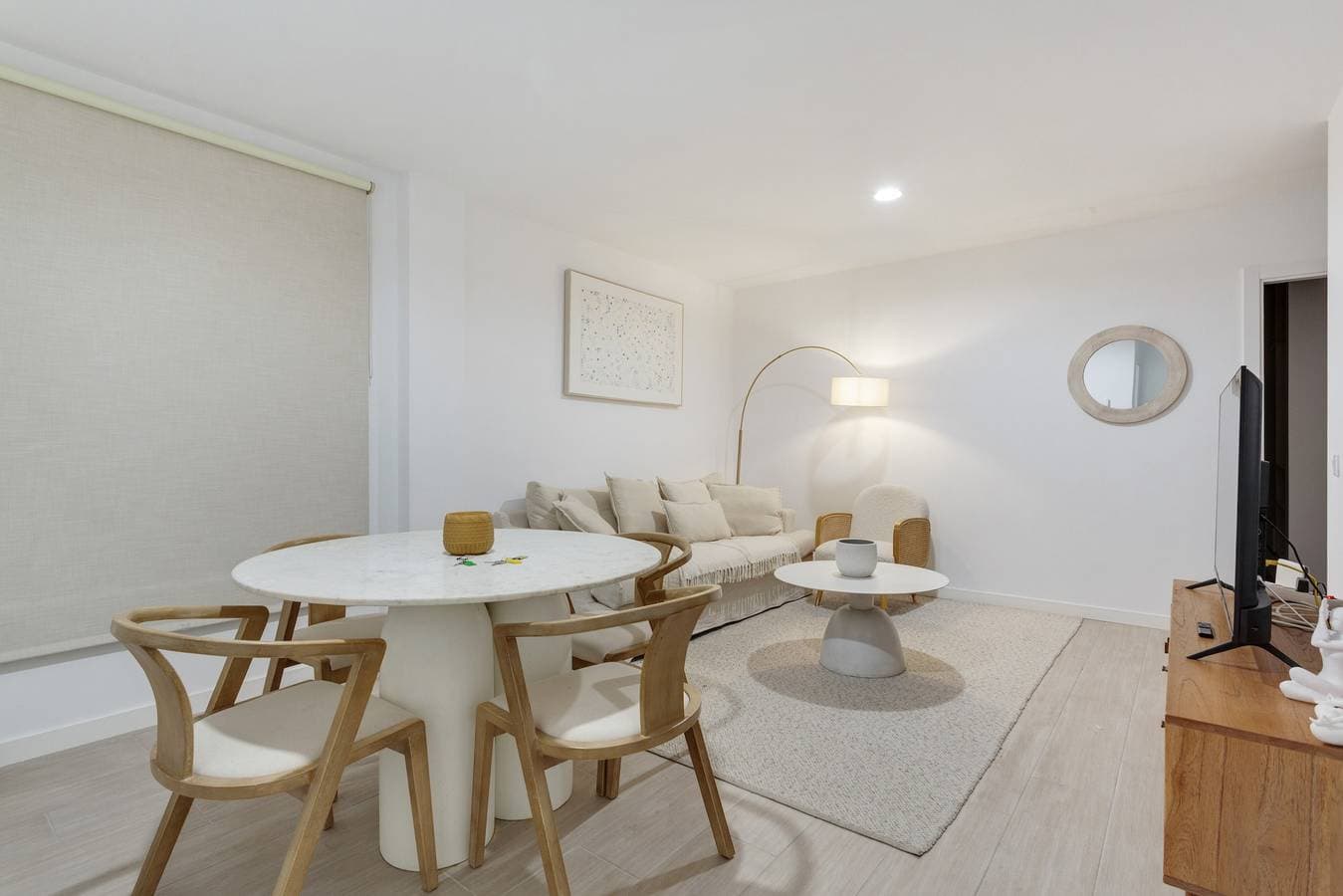Foto 2 von 36: Ferienwohnung 'Mit Bergblick' mit WLAN und Klimaanlage