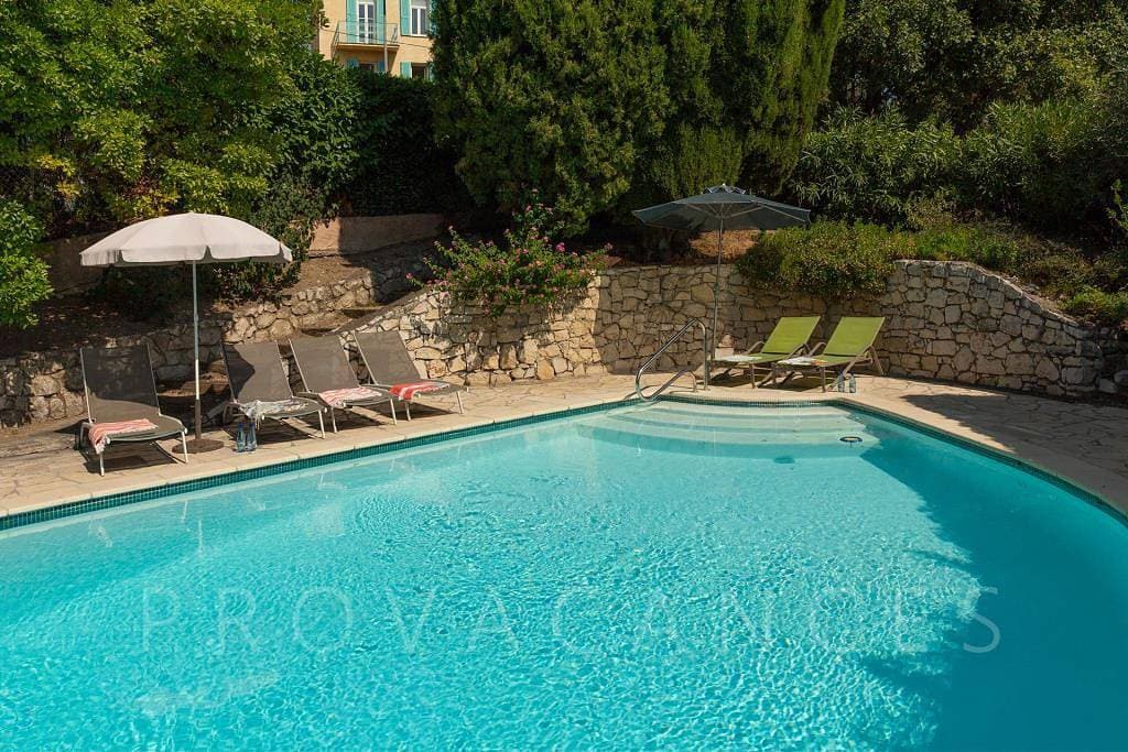Foto 11 von 70: Schönes Ferienhaus mit Pool 100 m vom Zentrum von Vence