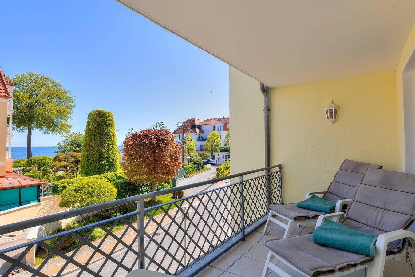 Foto 2 von 18: Villa Margot, Whg. 08 mit Balkon, WLAN und nur 100 m zum Strand in Bansin