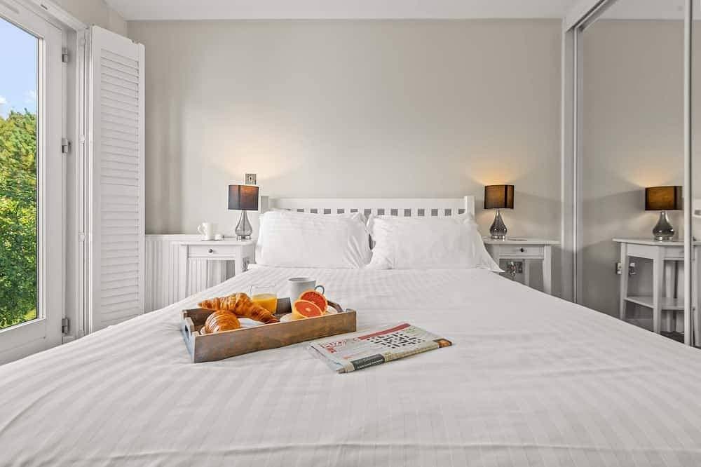 Foto 3 von 30: Luxusurlaub mit Whirlpool und Dachterrasse. Schwimmbad und Fitnessraum