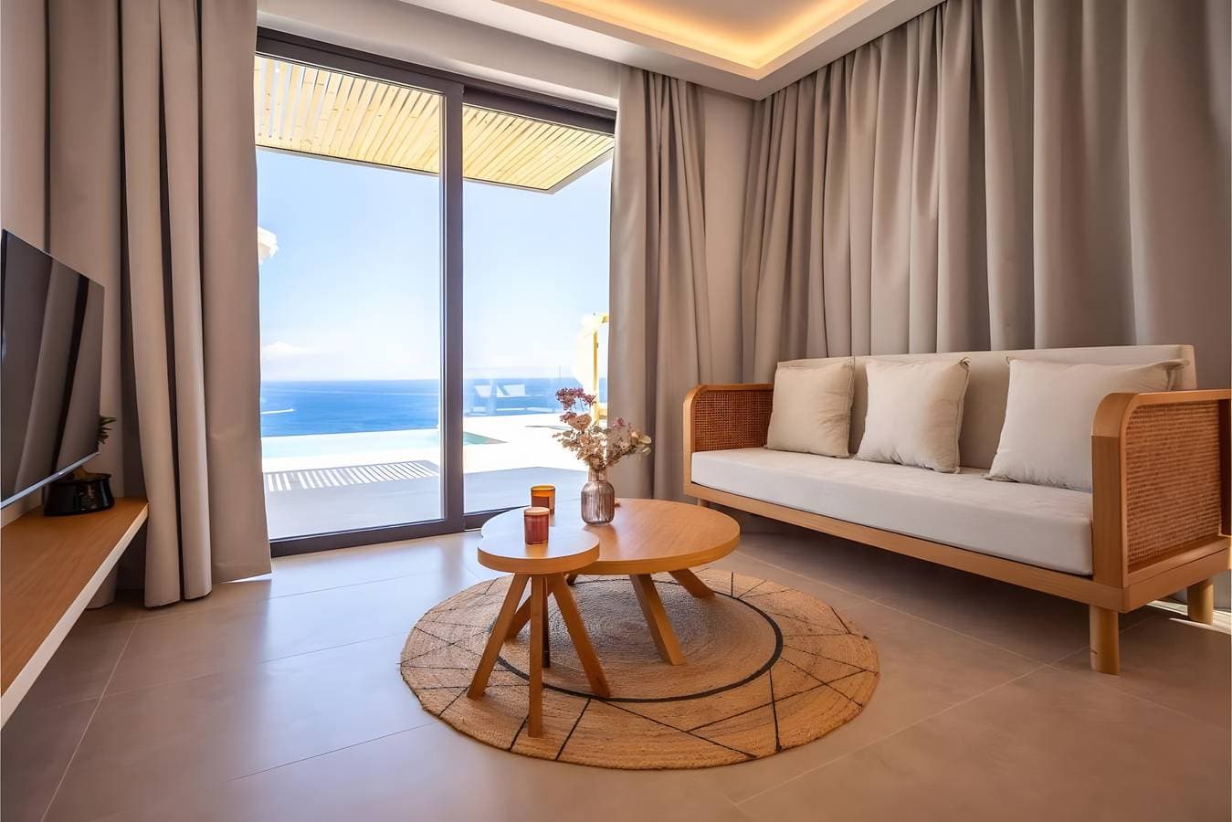 Foto 5 von 34: Villa 'Ein-Schlafzimmer für 2' mit Meerblick, Wi-Fi und Klimaanlage