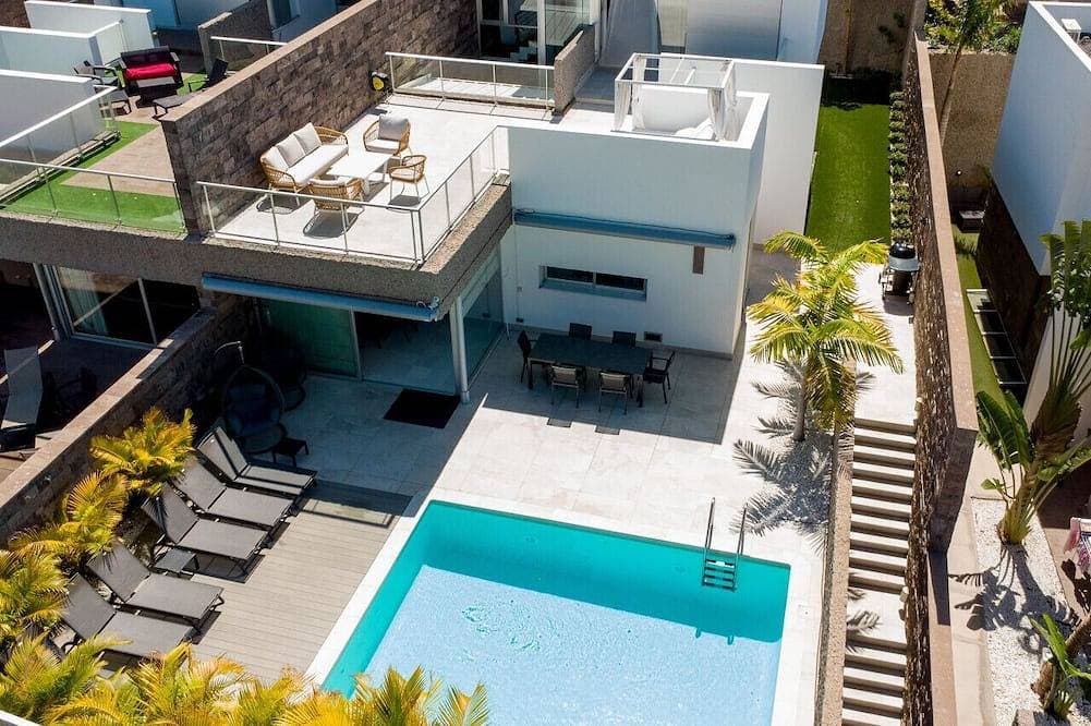 Luxury Villa Del Duque Renovated 1