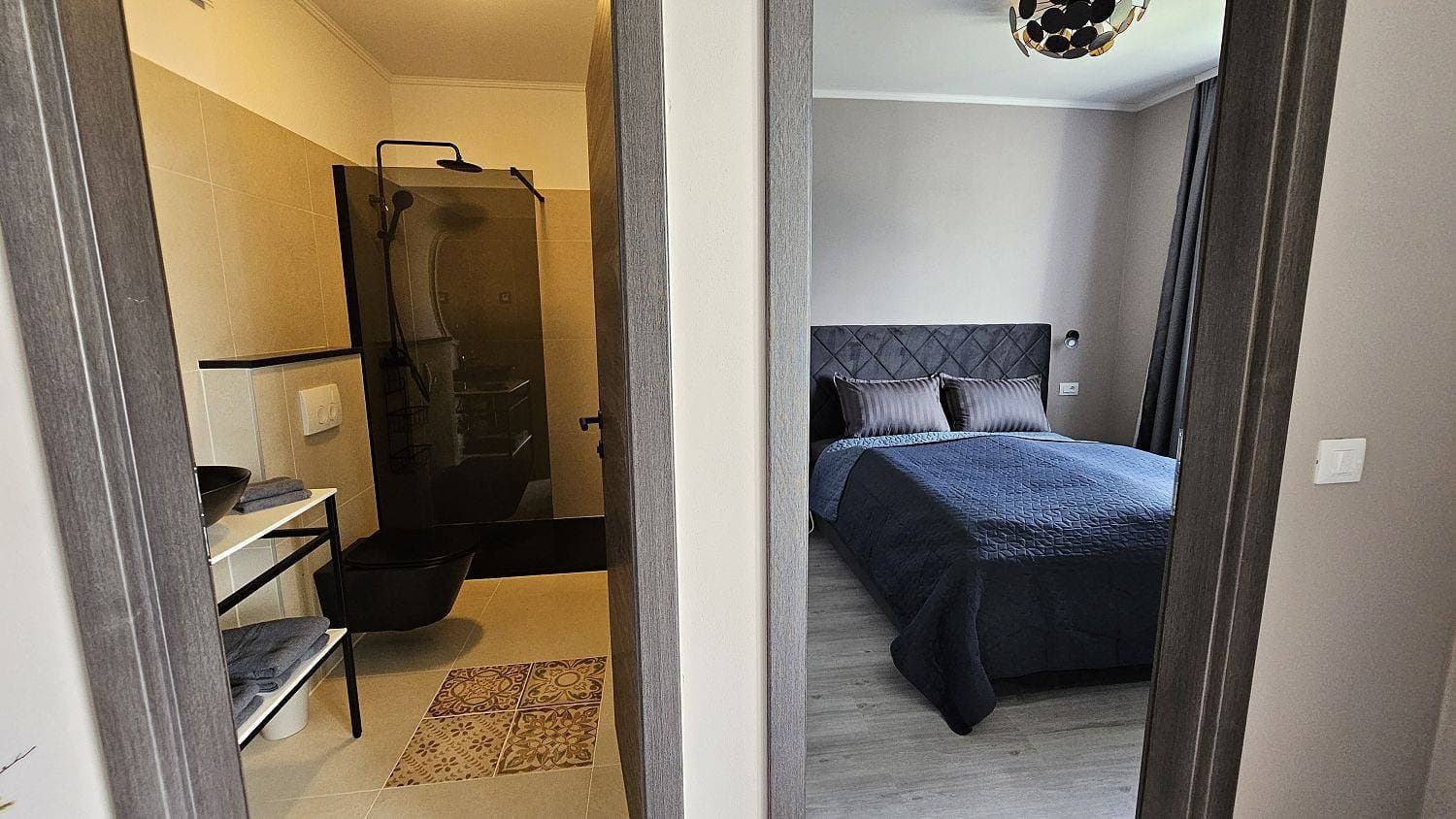 Foto 10 von 23: Hundefreundliches Luxusapartment mit Pool, Babybett, Parkplatz, WiFi