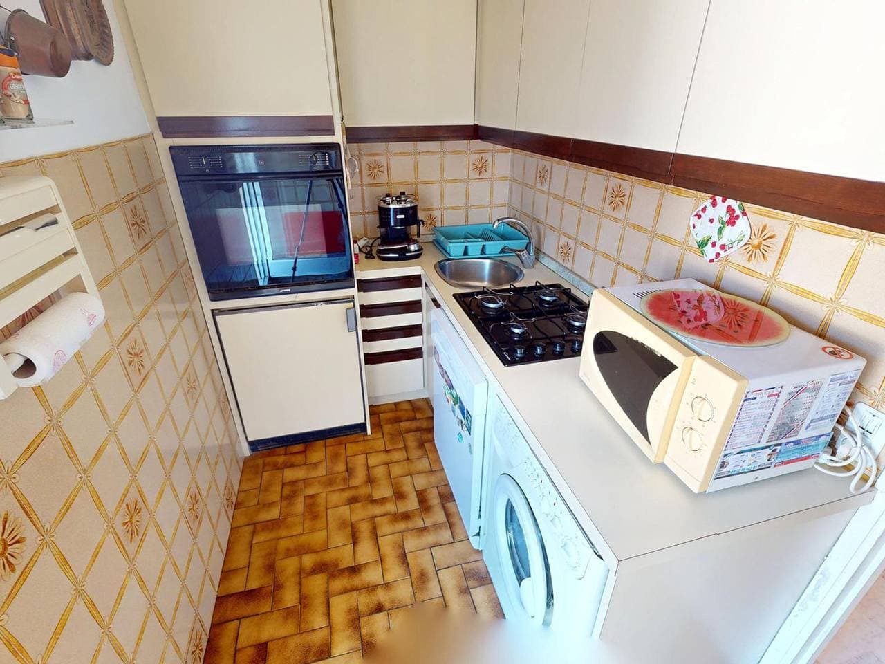 Foto 5 von 12: Angenehmes 2Z letzte Etage mit großer Terrasse und Privatparkplatz