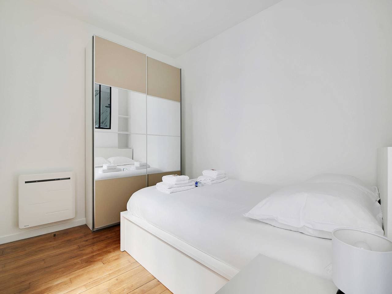 Foto 12 von 15: Charmante Wohnung -1Br-4P- Petit-Montrouge