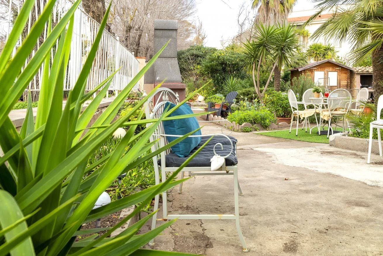 Foto 10 von 70: Ferienwohnung für 8 Personen mit Garten