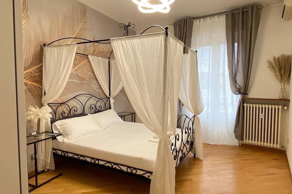 Sara Home Florence 1