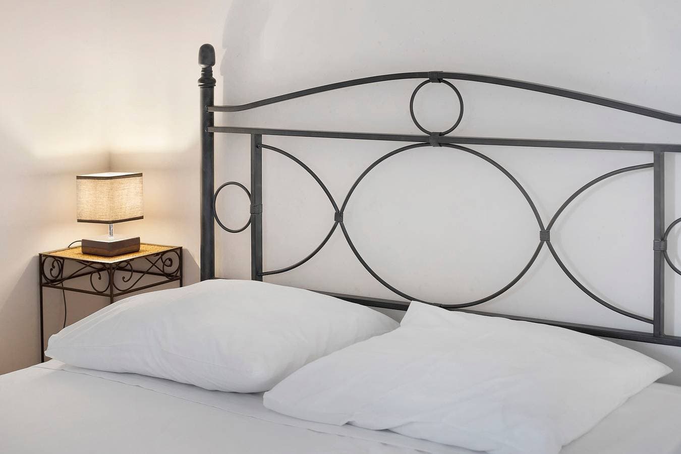 Foto 10 von 27: Antibes Zentrum nahe Meer: 2 Schlafzimmer, Terrasse, Parkplatz, WLAN