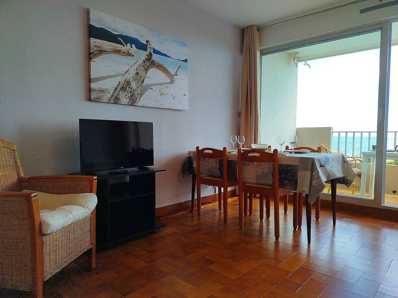 Foto 7 von 29: Ferienwohnung für 4 Personen mit Terrasse