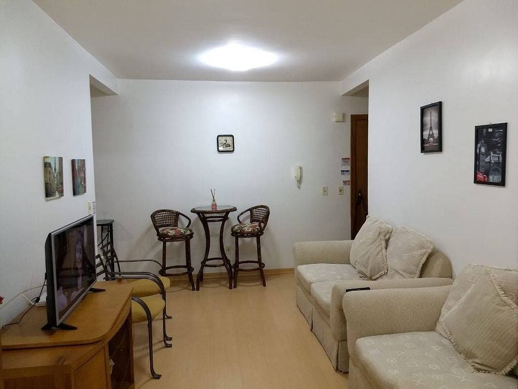 Foto 9 von 22: Apt im Herzen des Zentrums von gemütlichen Rasen mit Heizung, WIFI und Netflix
