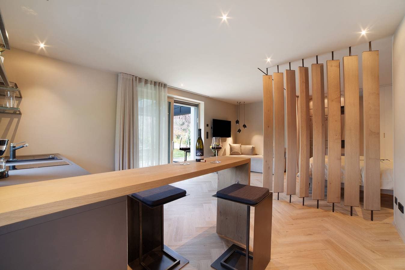 Foto 5 von 28: Einzimmerapartment "Casa Sonngart" mit Bergblick, privatem Pool & WLAN