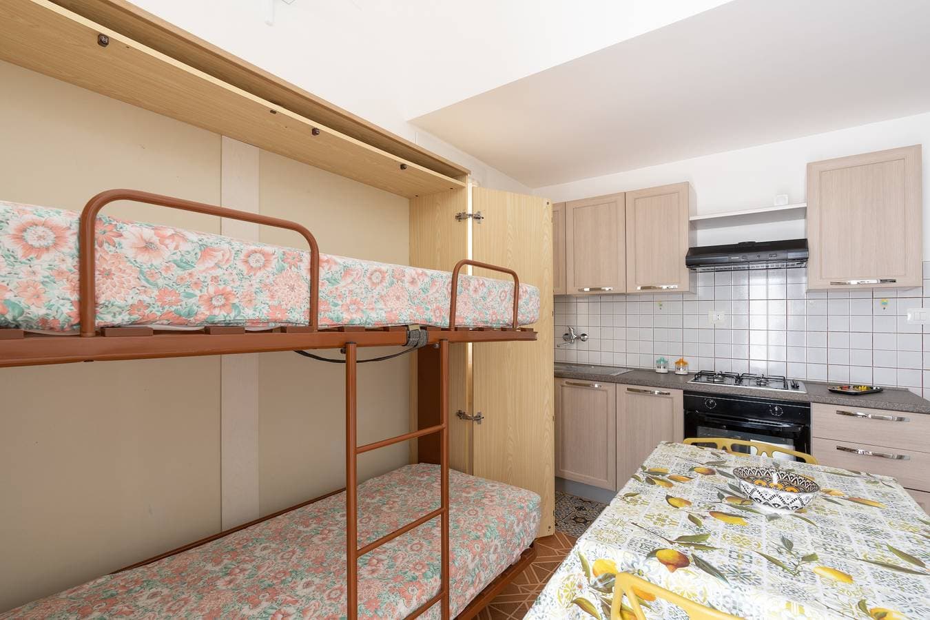 Foto 4 von 33: Ferienwohnung 'Casa Gialla' mit Veranda und WLAN