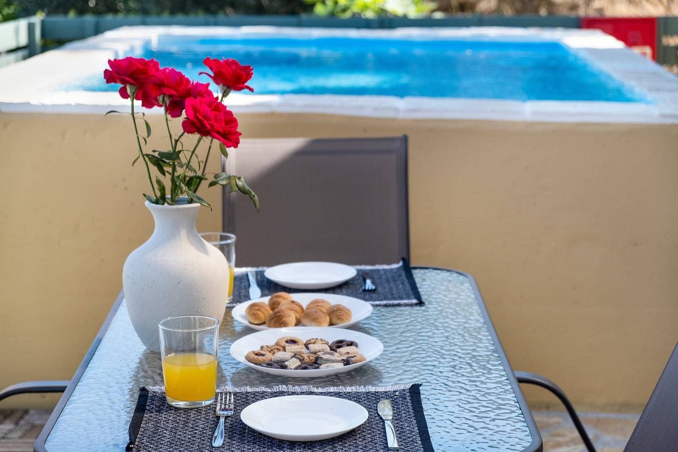 Foto 4 von 22: Villa "Amaryllis" mit Meerblick, 2 privaten Terrassen und WLAN