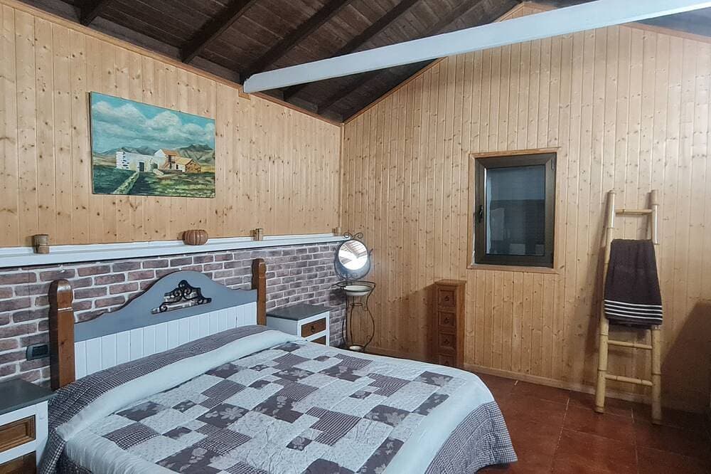 Foto 2 von 30: Tolles kanarisches typisches Haus mit Außenpool und WLAN