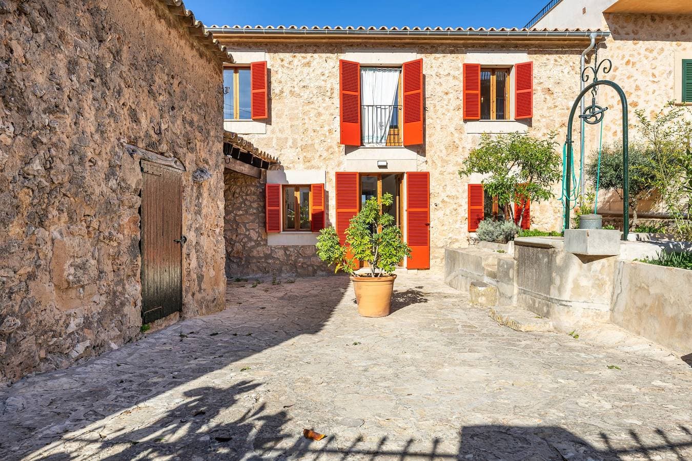 Foto 2 von 27: Ferienhaus 'Can Calet' mit privatem Pool, WLAN und Klimaanlage