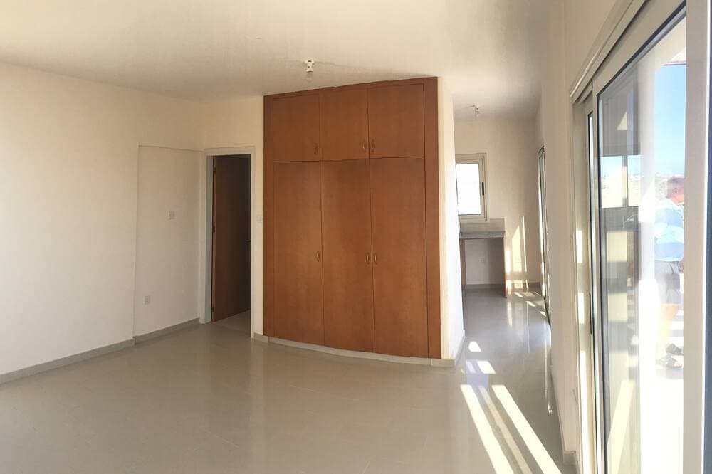 Foto 10 von 18: Penthouse Studio mit Meerblick nahe Flughafen