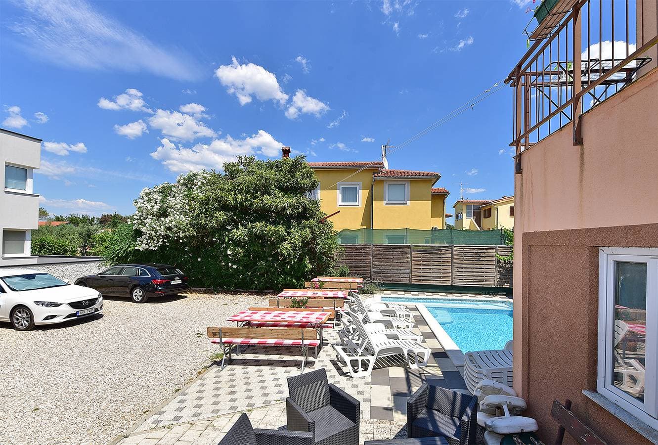 Foto 5 von 42: Ferienwohnung für 4 Personen mit Terrasse