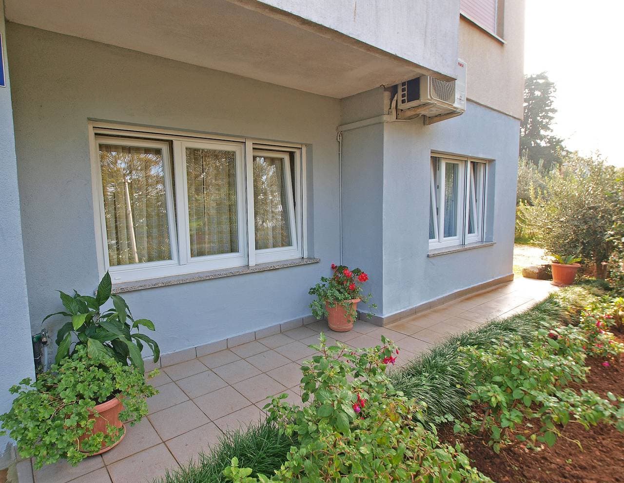 Foto 7 von 23: Ferienwohnung für 4 Personen mit Terrasse