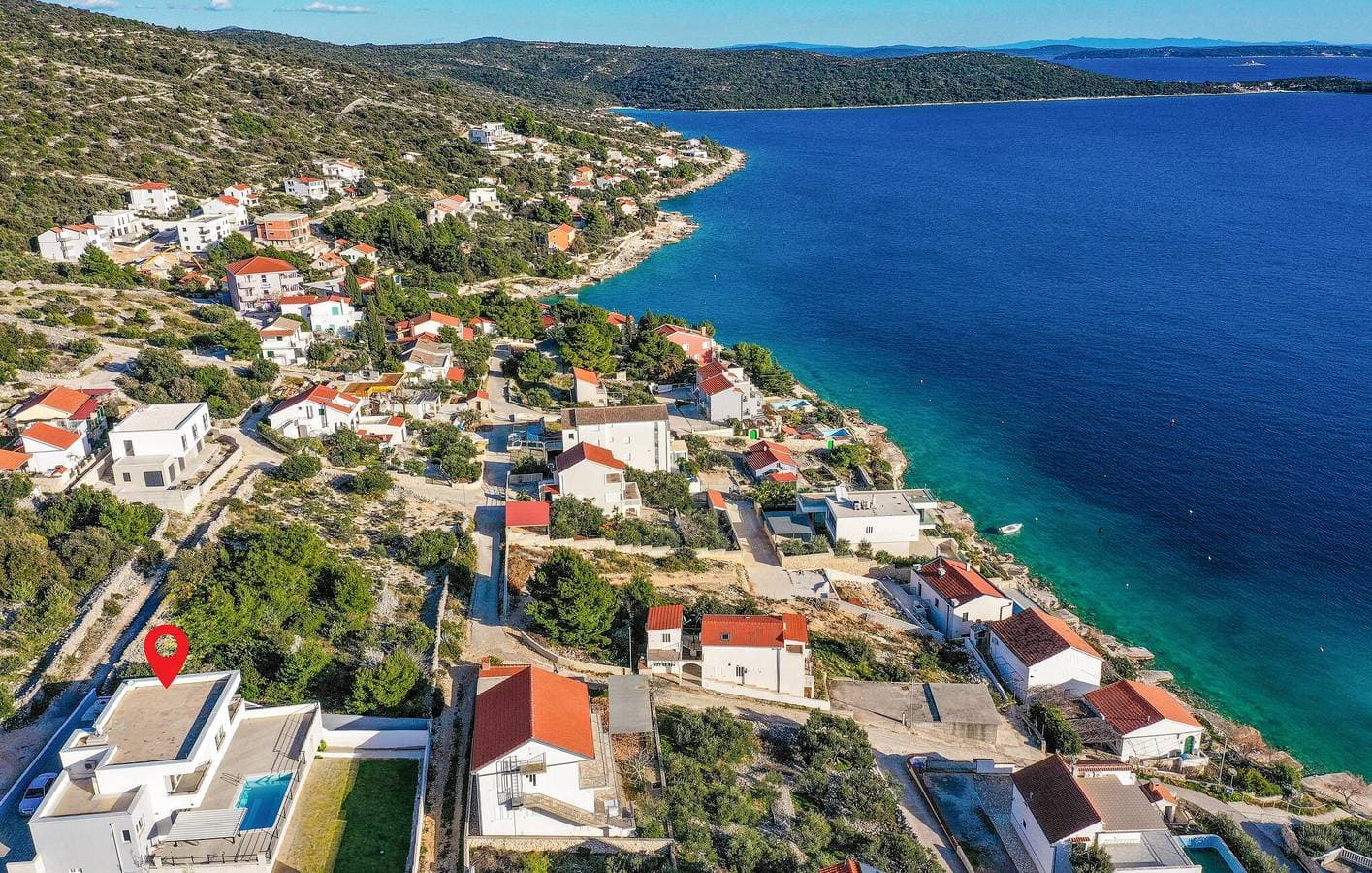 Foto 4 von 40: Wohnung am Meer mit Pool, Küche und Garage – 2,5 km bis zur Küste