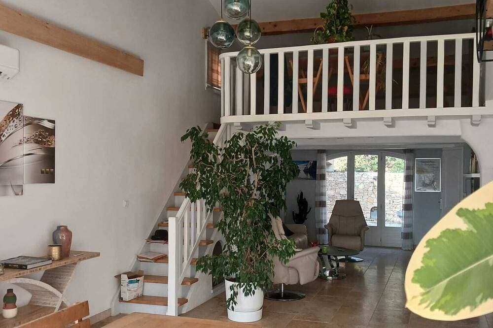 Foto 9 von 27: Provenzalisches Haus, mit Pool und großem Garten, für 8 Personen, 4 Schlafzimmer