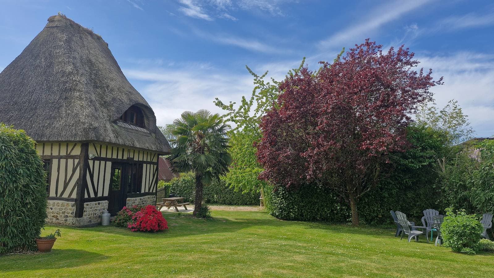 Foto 13 von 25: Gîte 'Bohème en Roulotte' nahe Honfleur mit Pool