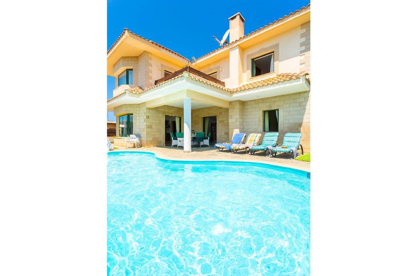 Foto 11 von 50: Villa für 7 Personen mit Garten
