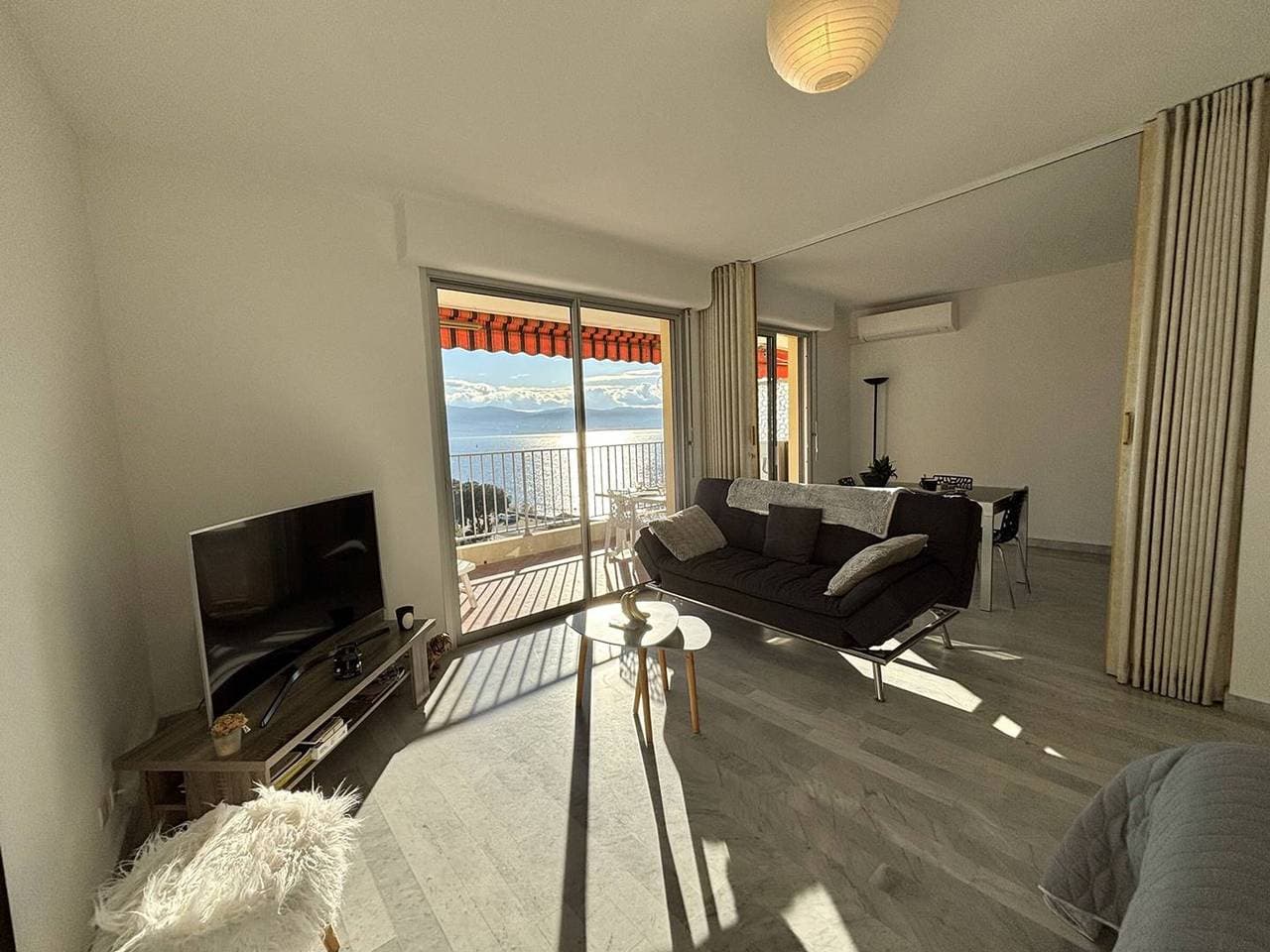 Foto 6 von 25: Charmantes Studio mit Terrasse, klimatisiert in Ajaccio