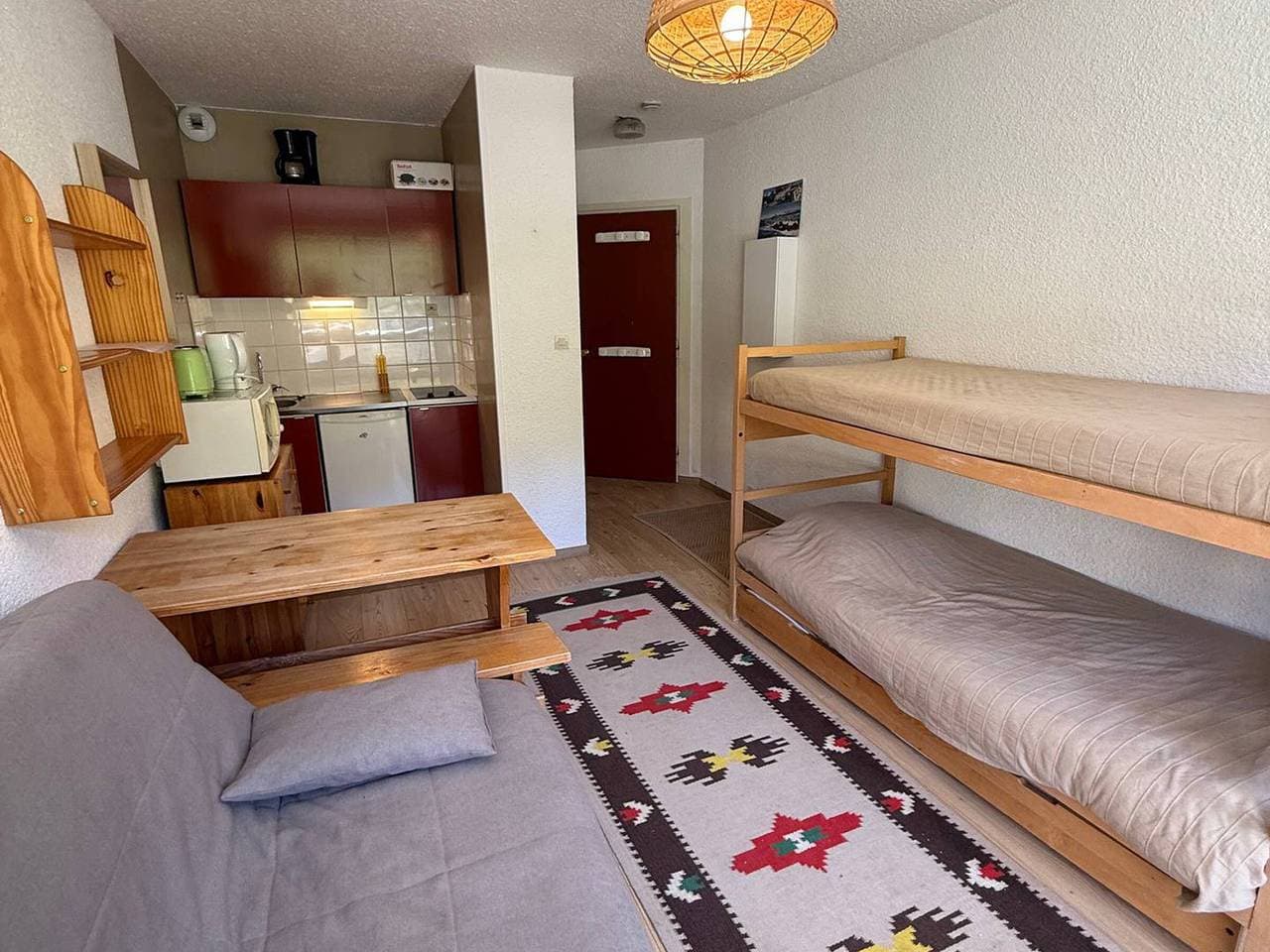 Foto 3 von 10: Studio für 3 Personen direkt an der Piste mit Balkon