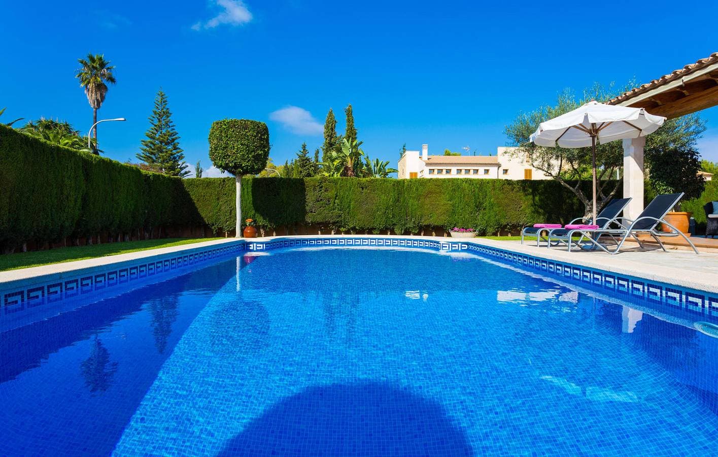 Foto 11 von 52: Gemütliches Apartment mit Pool und Terrasse in der Nähe des Strandes Caló d'en Rafalino