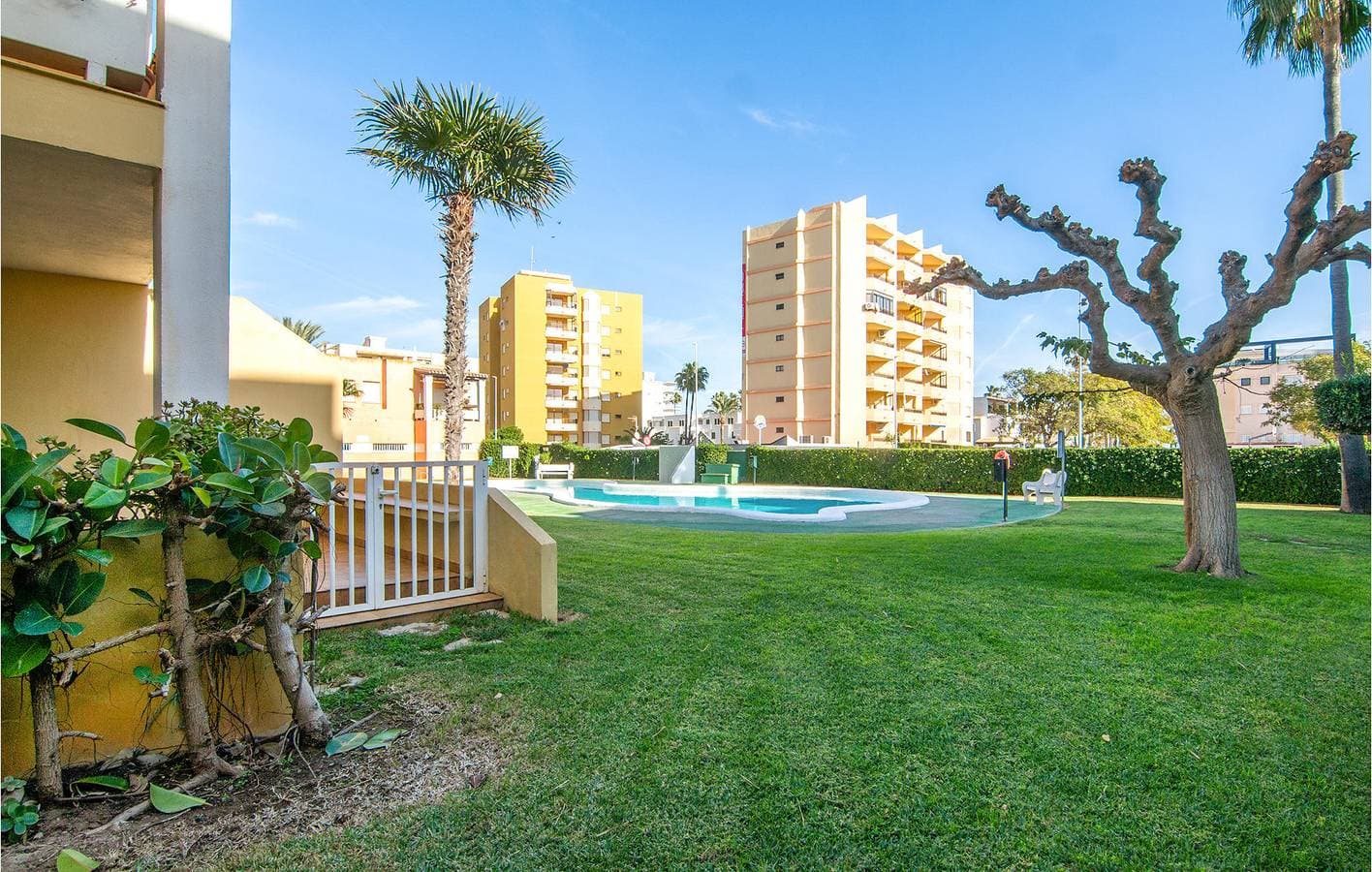 Foto 11 von 22: Gemütliches 65 qm Apartment mit Pool, Terrasse und Strandzugang