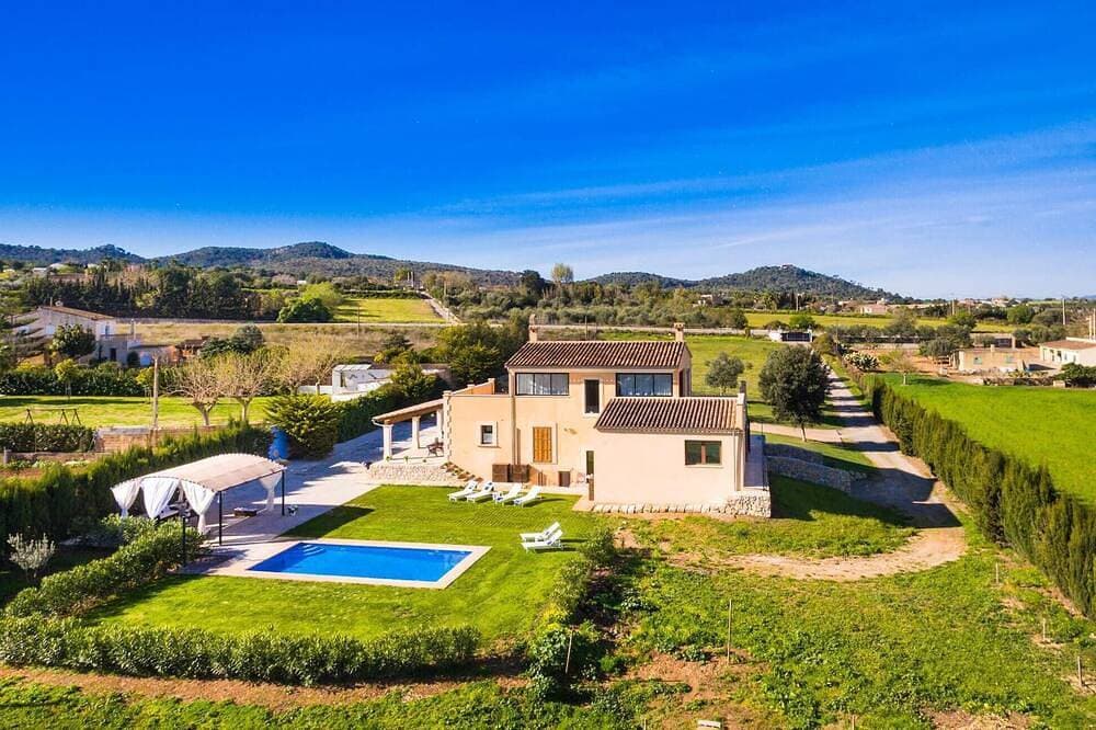 Foto 9 von 30: Cozy home in Manacor with private swimming pool, can be inside or outside