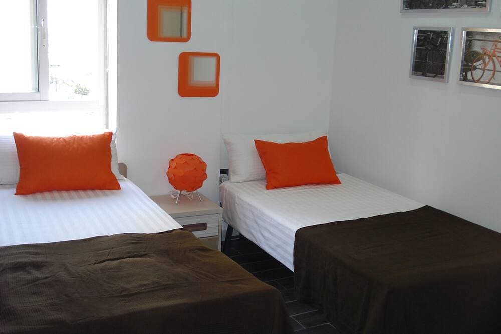 Foto 3 von 23: Apartment capricho 1. Zeile Strand, 2 Schlafzimmer, 2 Badezimmer, Spa. Englisches Fernsehen.