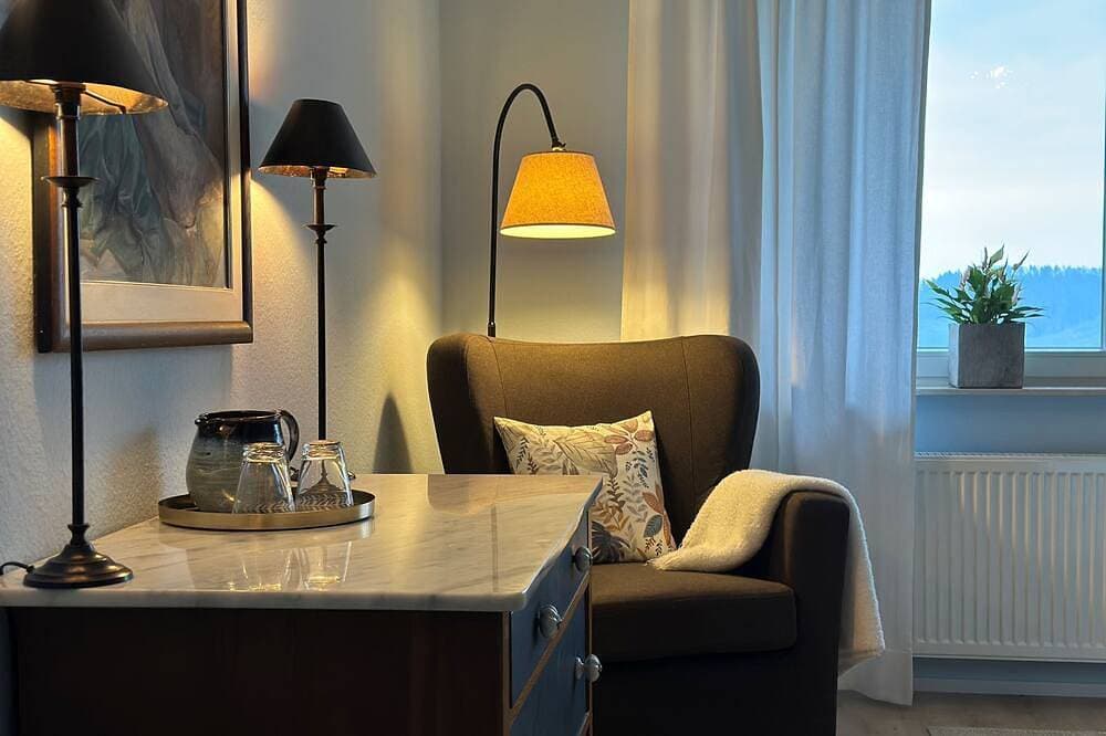 Foto 13 von 30: 5-Sterne Ferienwohnung Panorama-Suite mit Traumaussicht, Garten und Sauna