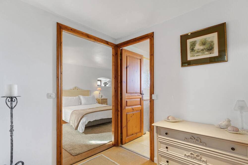 Foto 7 von 27: Gästezimmer Héron mit Garten und WLAN