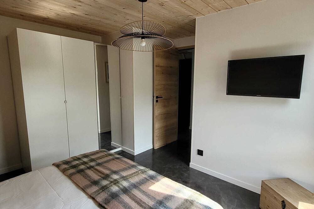 Foto 3 von 30: Delta-Berghütte-Komfort-Ensuite mit Bad