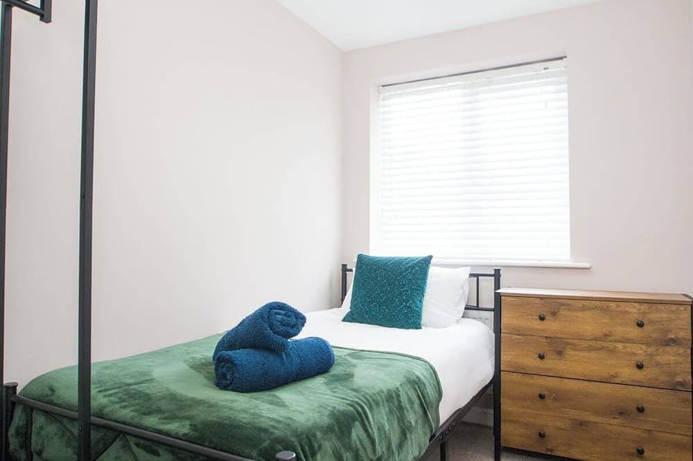 Foto 7 von 26: Emerald House -3 bed - Free Parking