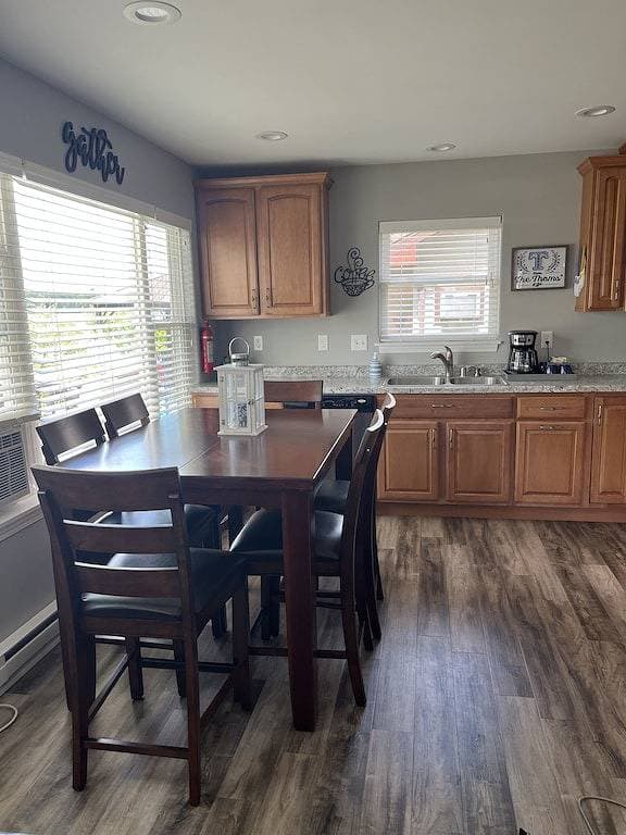 Foto 5 von 28: Beautiful new year round Lake home on Long Lake in Kettle Moraine State forest